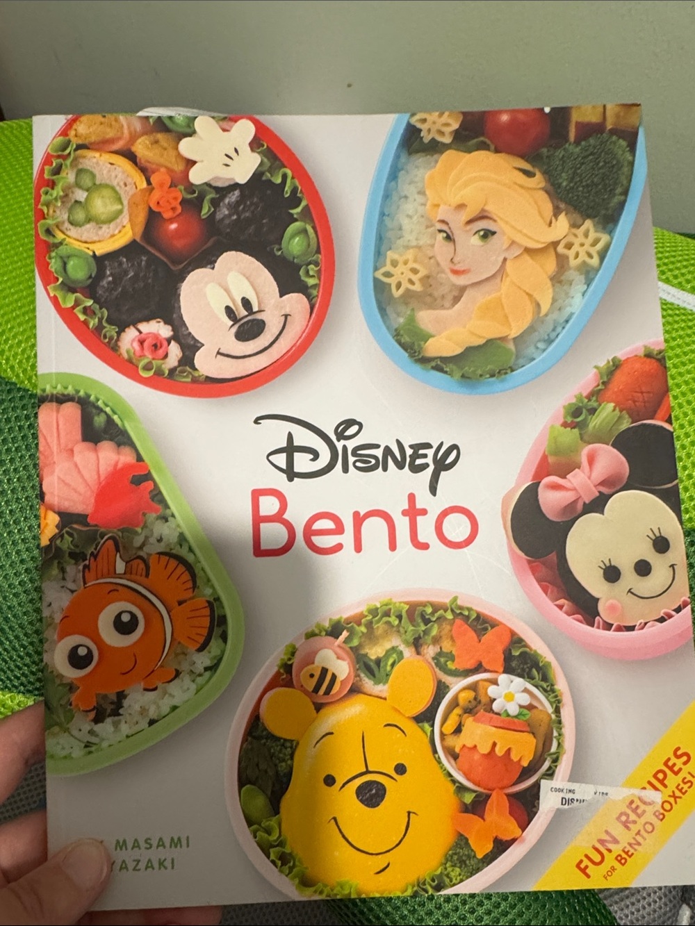 Disney bento cookbook NWT UNUSED Mickey Elsa
